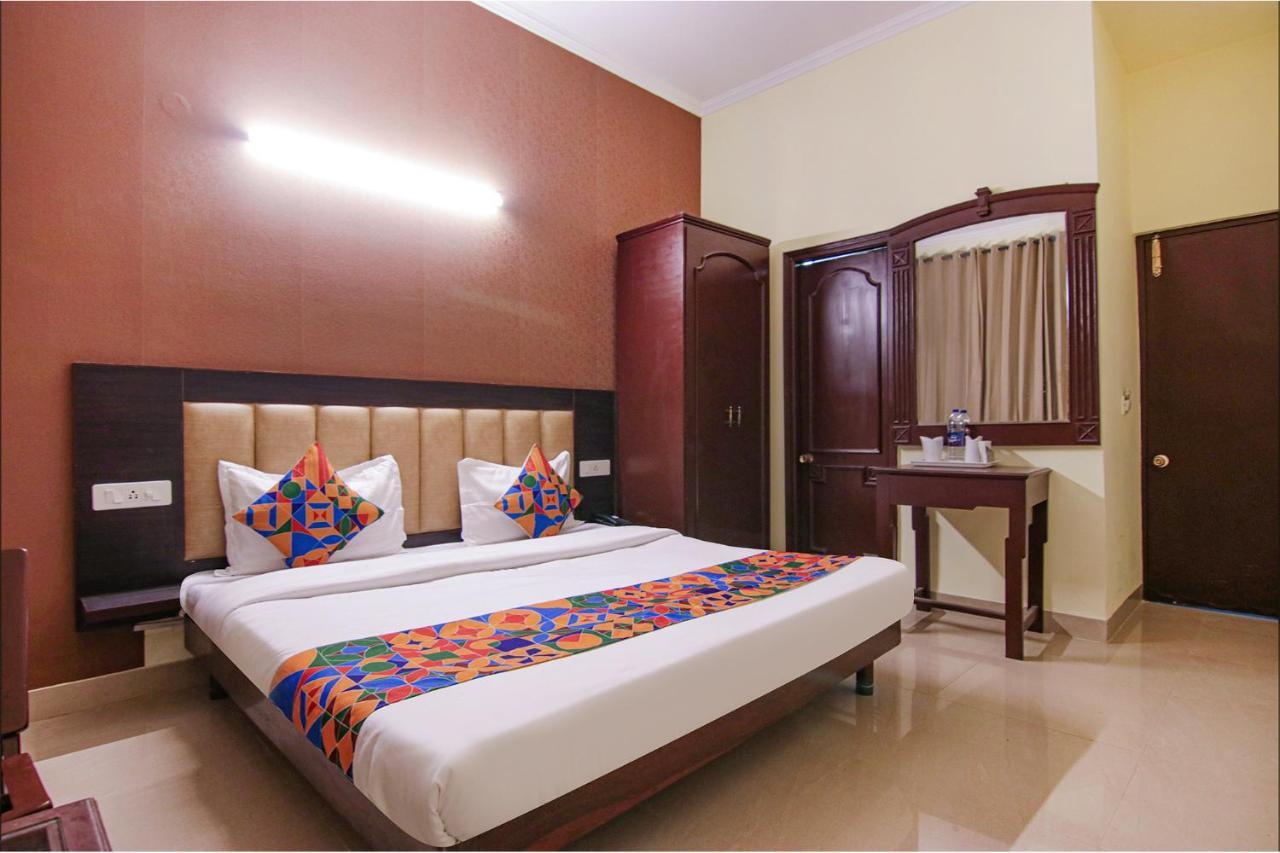 Fabhotel Town Pride Sohāna Εξωτερικό φωτογραφία
